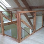 garde-corps-bois-verre-pinces