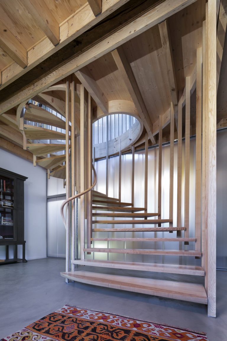 ESCALIER-SUSPENDU-DESIGN-BOIS-METAL-MORLAIX-0003 ESCALIER-SUSPENDU-DESIGN-BOIS-METAL-MORLAIX-0003